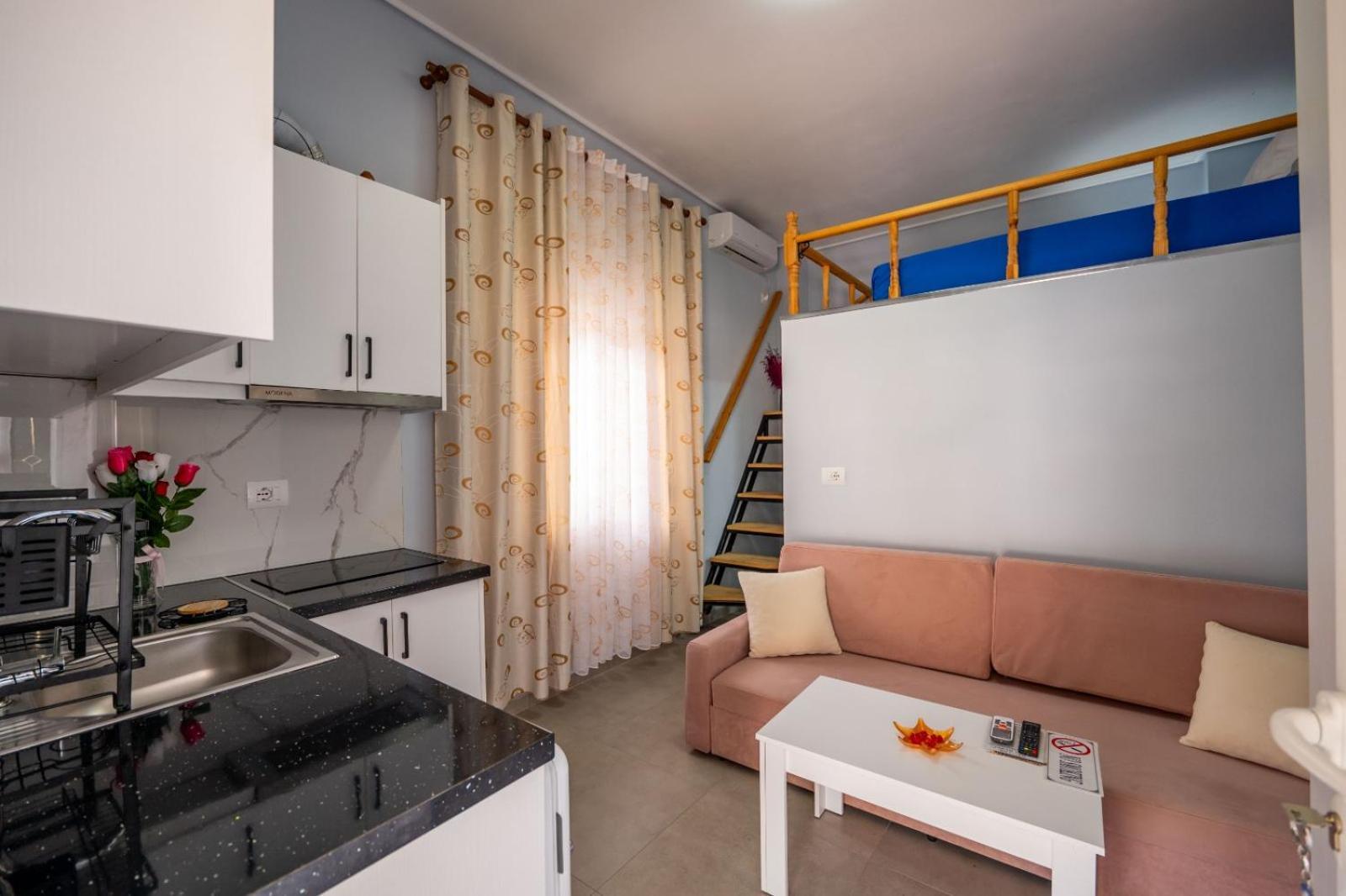 Vila Basho Sarandë Exterior foto