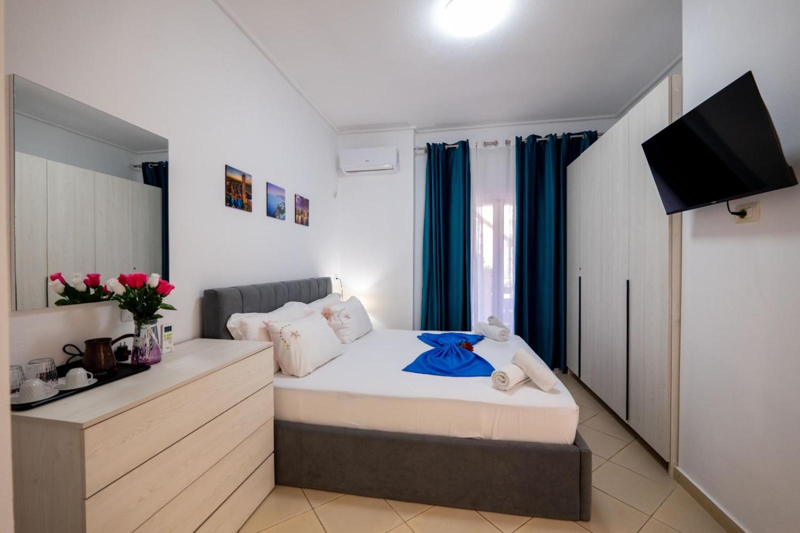 Vila Basho Sarandë Exterior foto